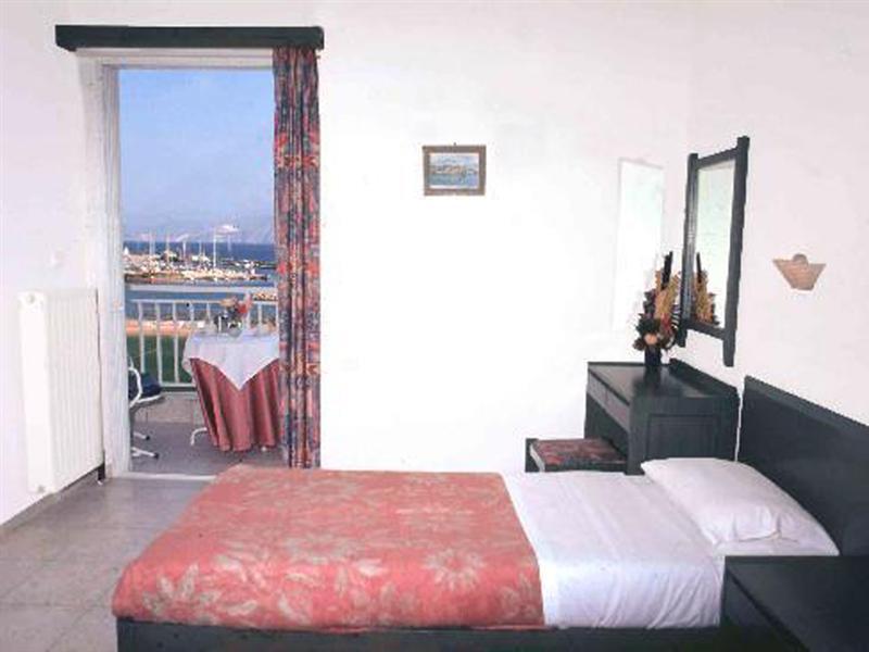 Bousoulas Apartments Ayos Nikolaos Dış mekan fotoğraf